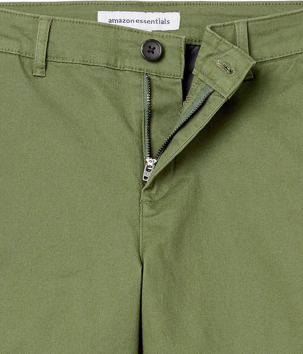 Amazon Essentials Women's Mid-Rise Slim-Fit 5 Inch Inseam Khaki Short (Available in Straight and Curvy Fits)