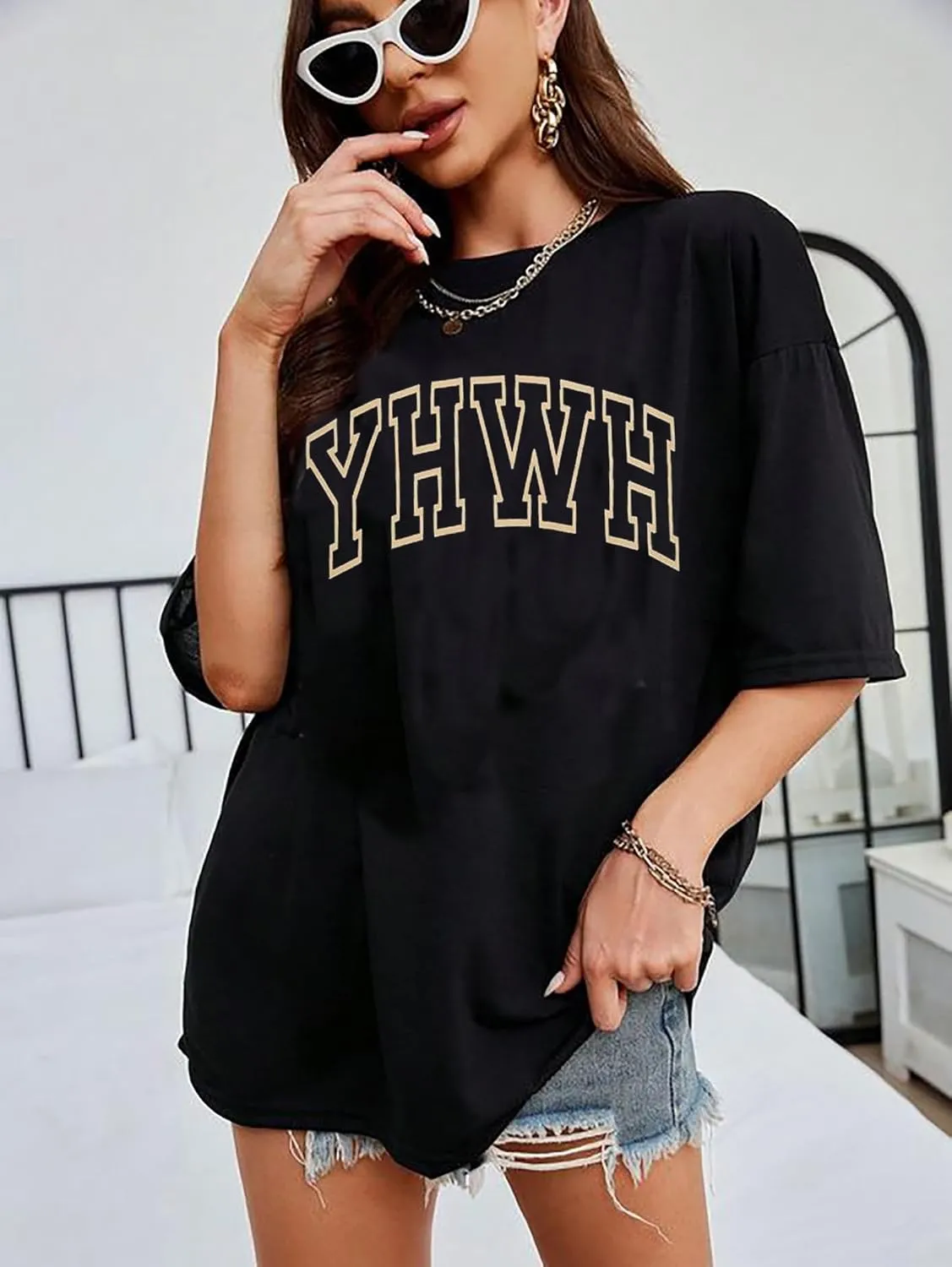Oversized Christian Shirts for Women/Faith Jesus Graphic Tees/Bible Verse Short Sleeve Casual Loose T-Shirt Top