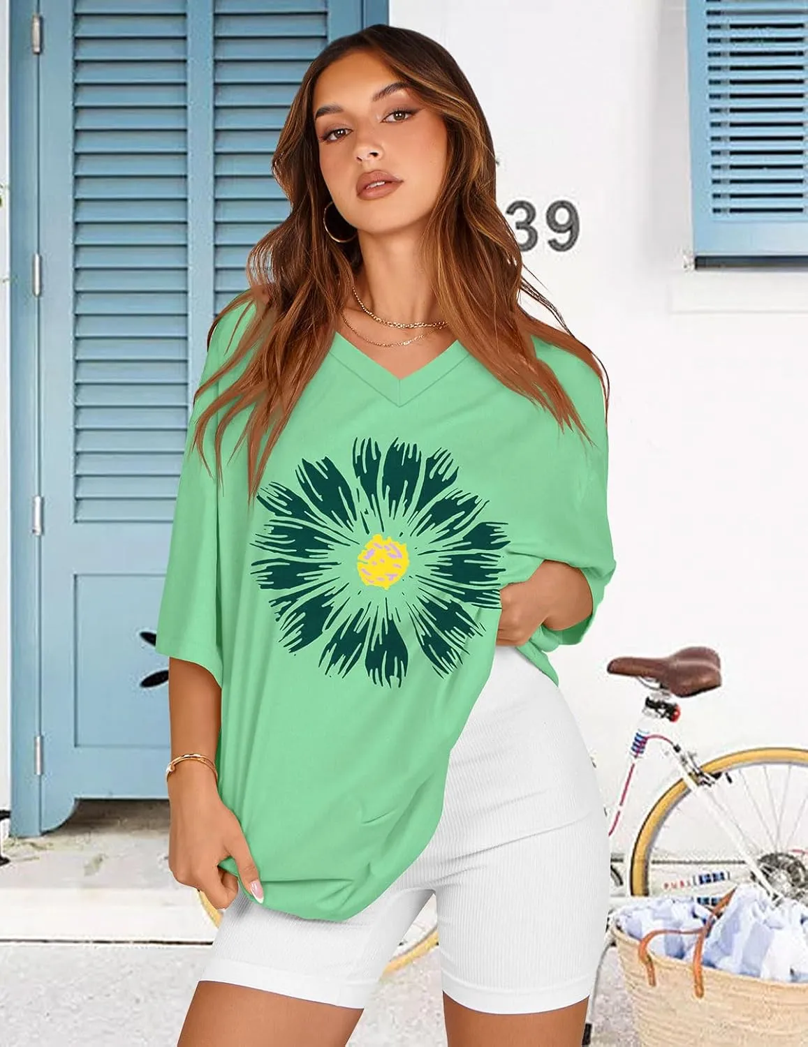 Oversized Tshirts for Women V Neck Short Sleeve Summer Casual Basic Loose Tops