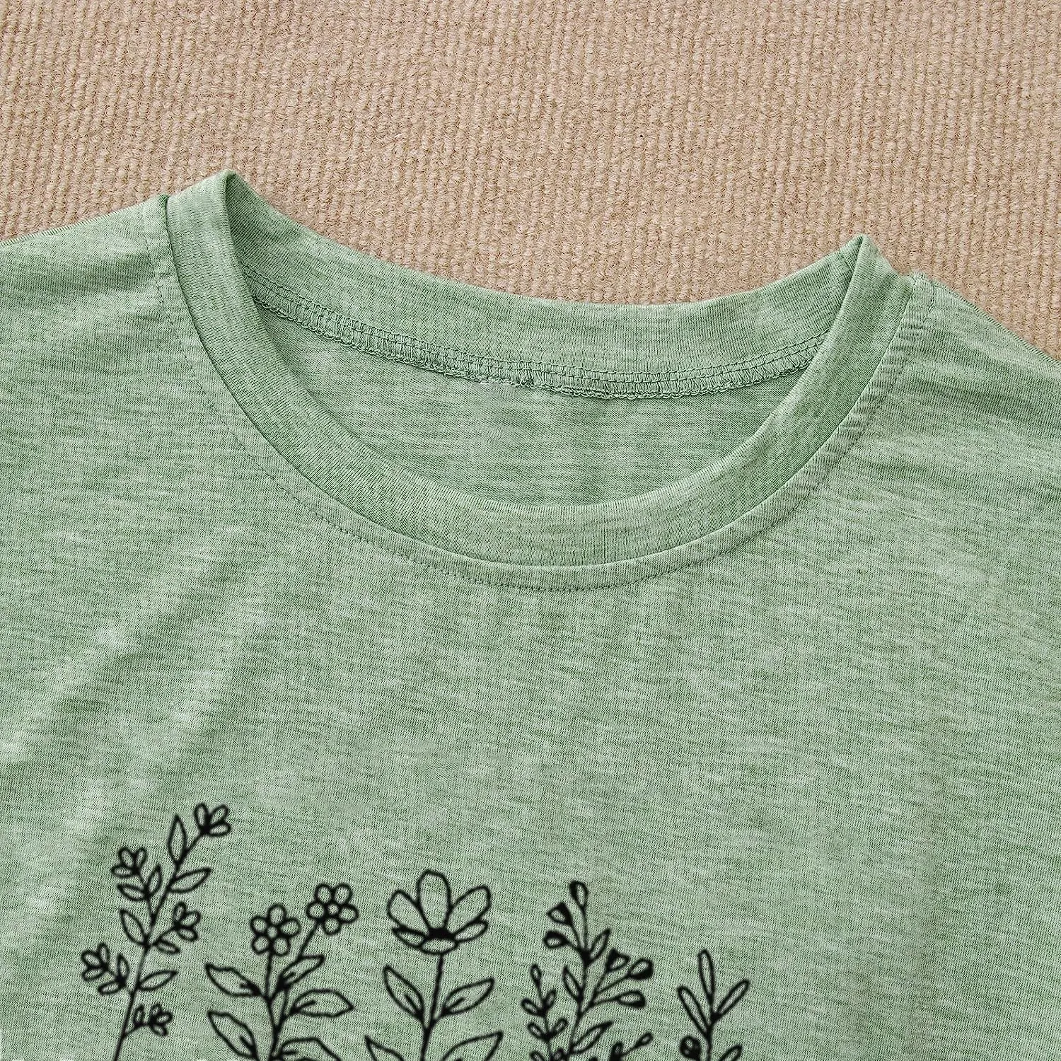 Spread Kindness Like Flower T-Shirt for Women Cute Flower Graphic Shirt Casual Positive Inspirational Short Sleeve Tee Top